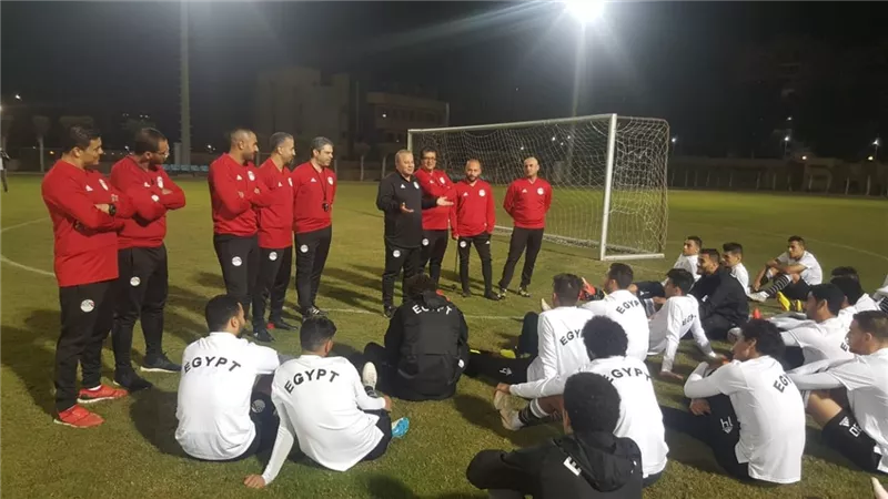 بالأسماء.. استدعاء 11 لاعب من الزمالك وسيراميكا لمعسكر المنتخب الأولمبى