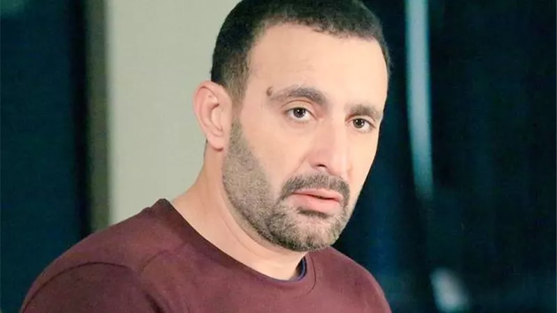 أحمد السقا : 