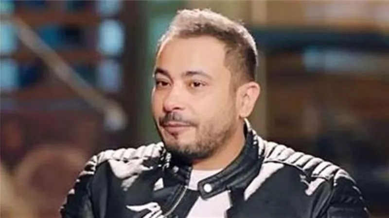 اول تعليق من محمد نجاتى على ازمة منة عرفه وزوجها