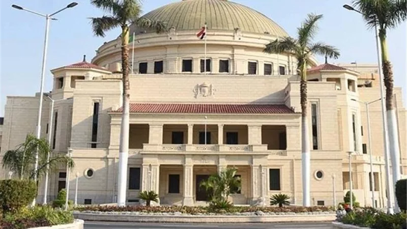 جامعة القاهرة تعلن حاجتها الى معيدين.. ننشر التفاصيل