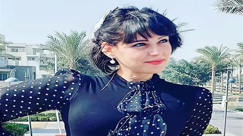 بالأسود .. نورهان تجذب قلوب متابعيها بإطلالتها الرقيقة