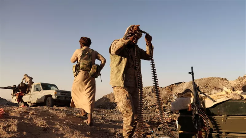 الجيش اليمنى يعلن مقتل مسلحين حوثيين إثر قصف في مأرب