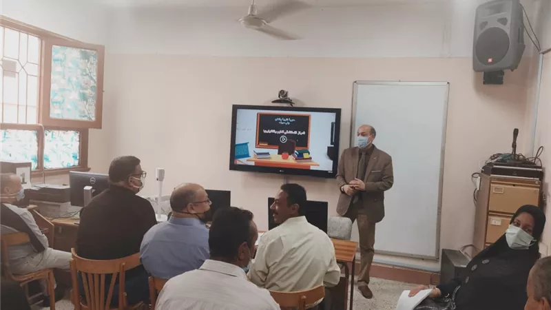بدء تدريب العاملين بديوان مديرية تعليم بنى سويف ..صور