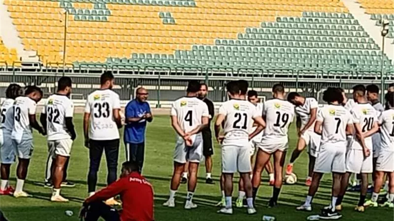 طلائع الجيش يواصل تدريباته القوية استعداداً للمحلة