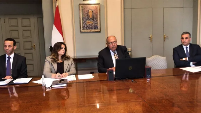 شكري يترأس جلسة مجلس السلم والأمن حول مكافحة التطرف وتمويل الإرهاب