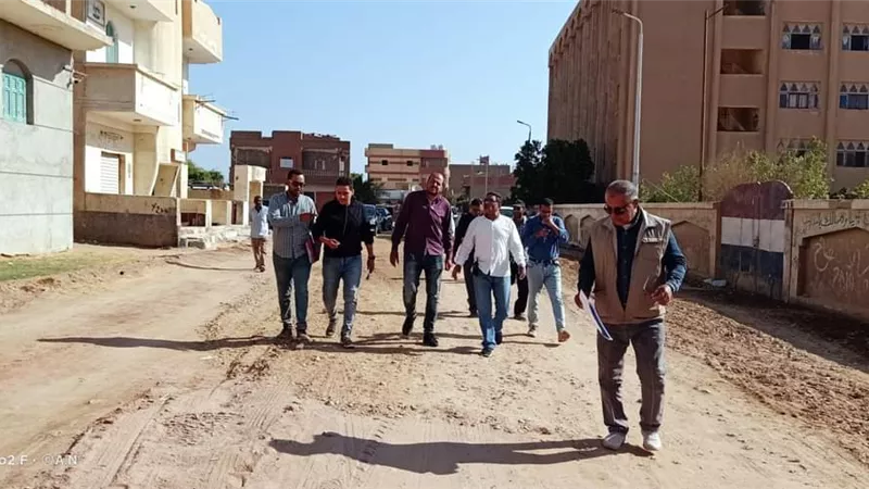 البدء فى احلال وتجديد شبكة المياه وصيانة أعمدة الإنارة فى منطقة الإيمان برأس غارب