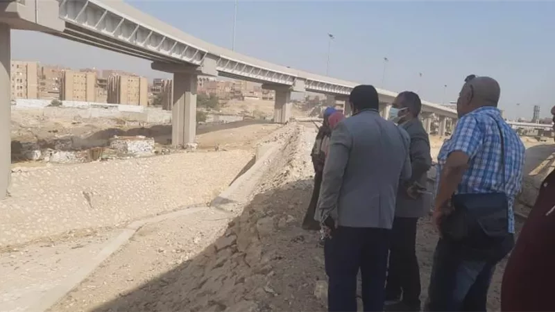 محافظ أسيوط يشدد على الاستعداد لموسم الأمطار والسيول .. صور