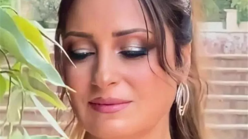 بمكياج ناعم .. نرمين الفقى تخطف قلوب متابعيها