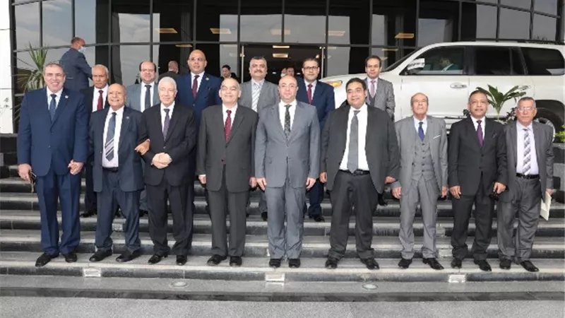رئيس هيئة قضايا الدولة ومحافظ بنى سويف يشهدان فعاليات الدورة التدريبية للعاملين.. بالصور