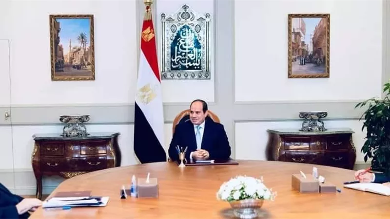 الرئيس السيسي يوجه بتسهيل اجراءات حصول المواطنين على اللقاحات والتوسع في حملات التطعيم