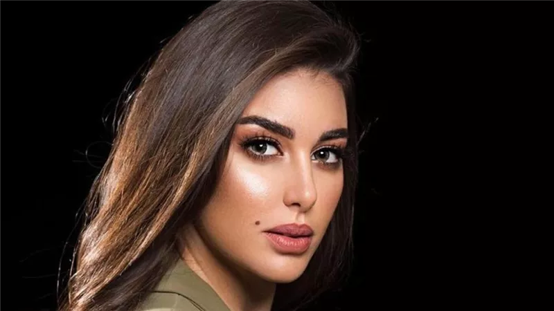 ياسمين صبرى تكشف حقيقة حسنة وجهها حقيقية ام مصطنعة