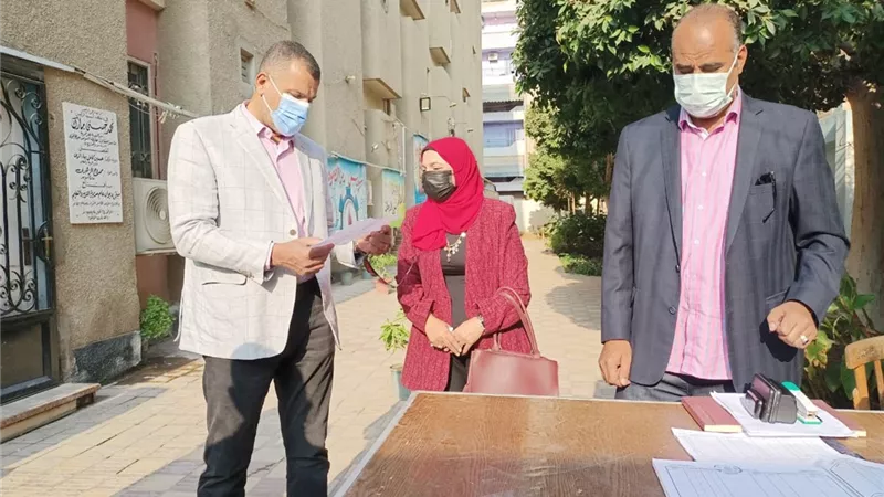 وسط إجراءات أمنية مشددة تعليم السويس يتابع موقف العاملين بالديوان من لقاح كورونا