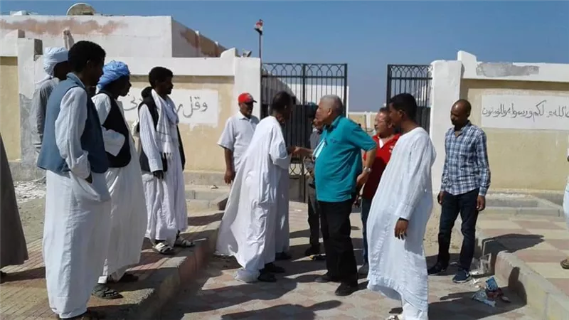 رئيس مدينة مرسى علم يتفقد قرية أبوغصون..صور
