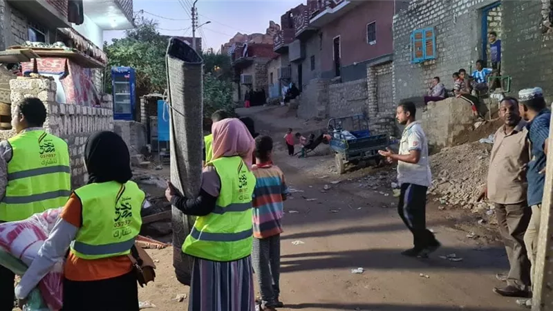 قوافل 