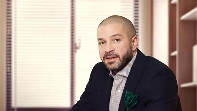 بسبب الأهلى والزمالك.. قرار هام من رئيس رابطة الأندية بشأن حكام الدورى