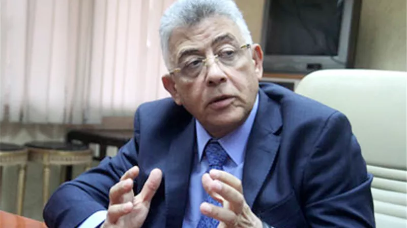 الدكتور أشرف اسماعيل