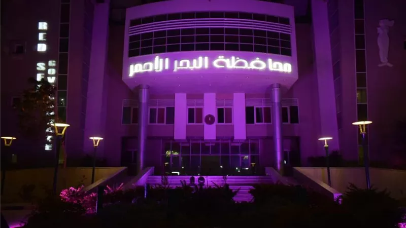خطة لتحويل وسائل النقل بالغردقة للعمل إما بالكهرباء أو الغاز مع الاستغناء عن البنزين