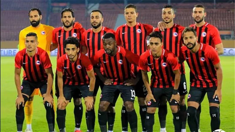 مروان محسن يقود هجوم فيوتشر أمام إيسترن كومباني