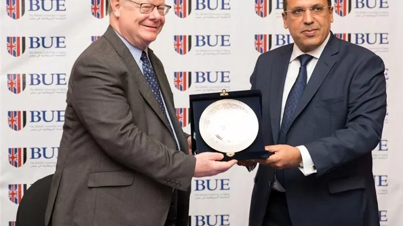 افتتاح مركز أبحاث الدراسات الأيرلندية بالجامعة البريطانية فى مصر