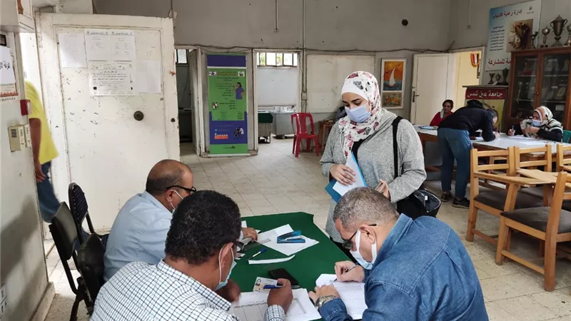 سحب وتسليم استمارات الترشح لانتخابات اتحاد الطلاب بزراعة عين شمس..صور