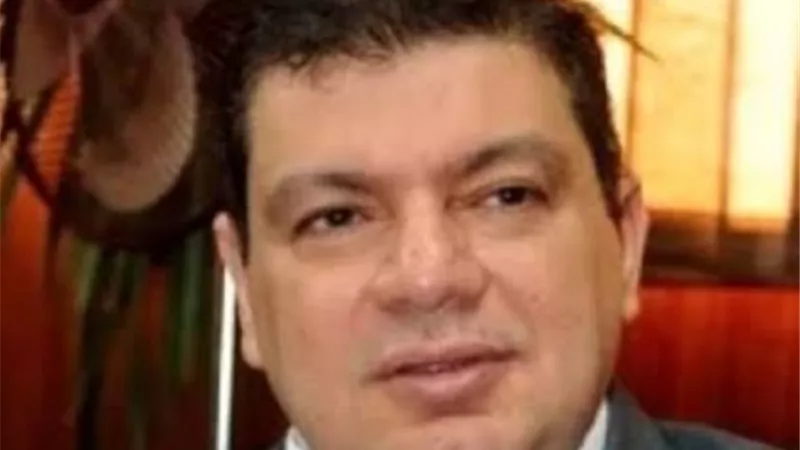 أمجد الوكيل يكشف سبب اختيار الضبعة مكانا للمحطات النووية.. فيديو