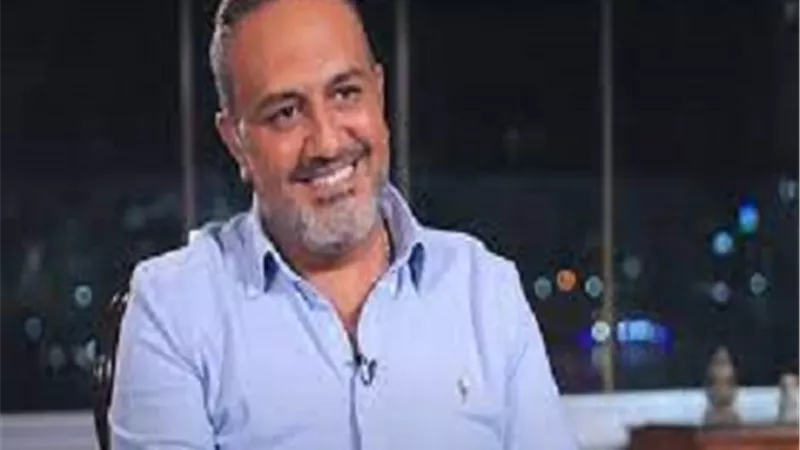 خالد سرحان عن عادل إمام: «محبوب في الدول العربية وممكن يصلح بين الدول».. فيديو