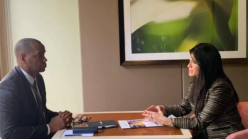 المشاط تبحث تعزيز التعاون المشترك مع رئيس هيئة الاستثمار في أنجولا