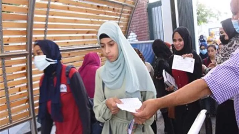 التعليم العالي: انتظام تطعيم الطلاب بلقاح كورونا في الجامعات