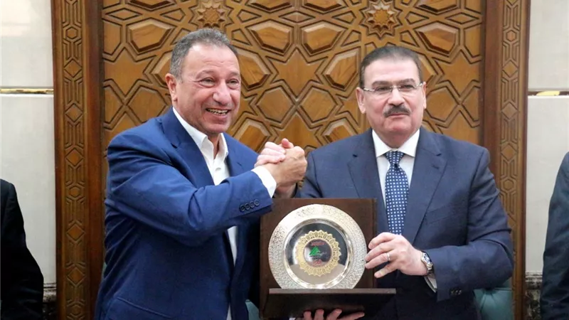 نقيب المهندسين يستقبل الخطيب ويؤكد على التعاون مع النادى الأهلي