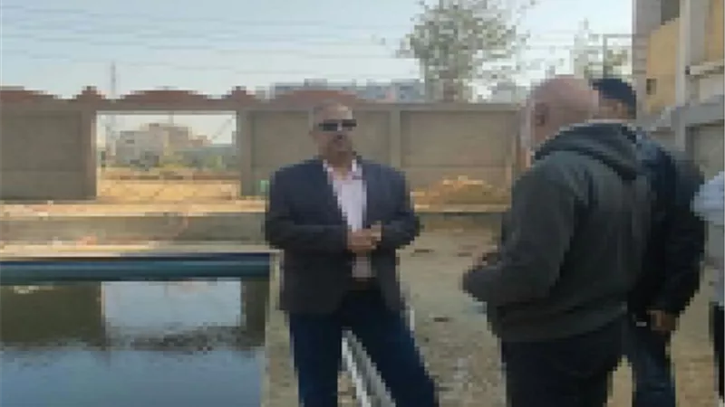 وكيل الشباب والرياضة بالقليوبية يتابع إجراءات انشاء حمام سباحة بمركز شباب بطا