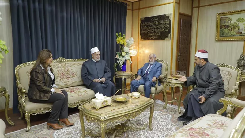 محافظ دمياط تستقبل وكيل الأزهر الشريف لبحث سُبل مد جسور التعاون المشترك