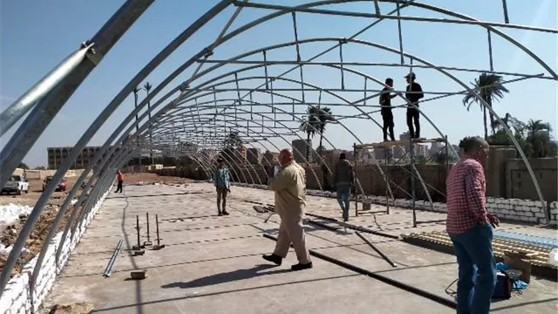 إنشاء عنبر لتسمين الدواجن بجامعة الأزهر بأسيوط