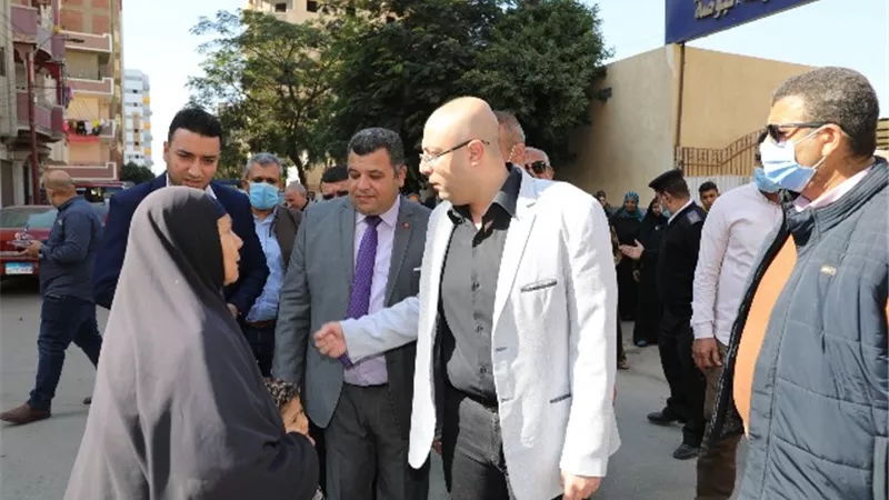 محافظ بني سويف يمنع عودة الأسواق العشوائية
