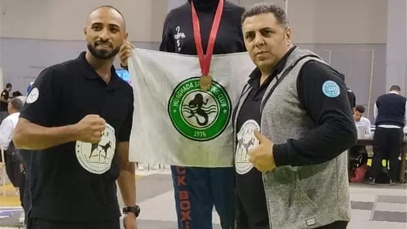 كنزى محمد تحصل على الميدالية الذهبية ببطولة الجمهورية للناشئين للكيك بوكسينج