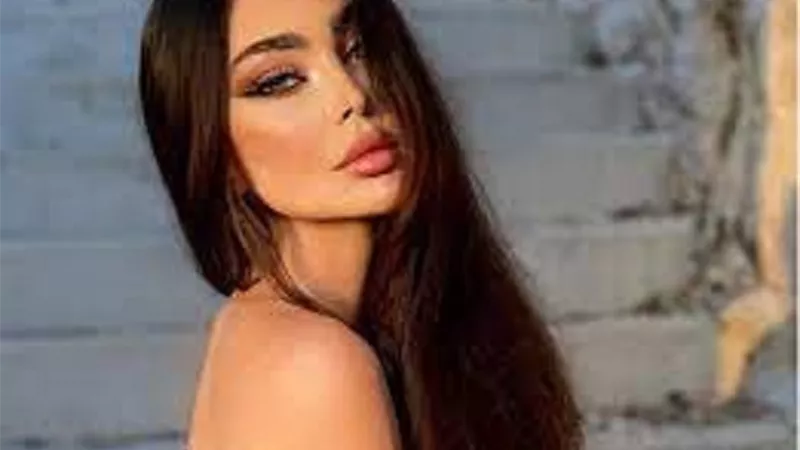 قمر اللبنانية ترزق بمولودها الثانى