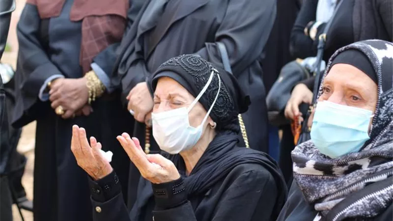 بكاء وانهيار رجاء حسين على الهواء بعد رحيل صديقتها سهير البابلى