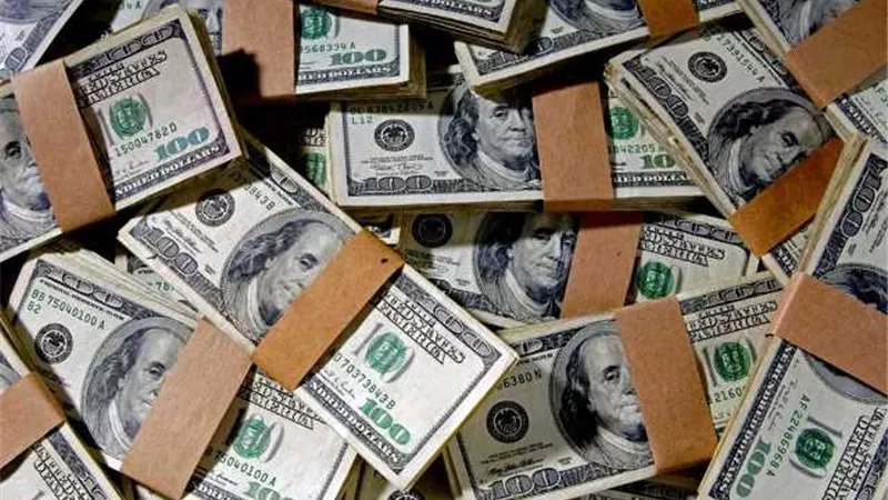 تعاملات بالملايين .. ضبط 6 عصابات للإتجار فى العملة بـ ٤ محافظات