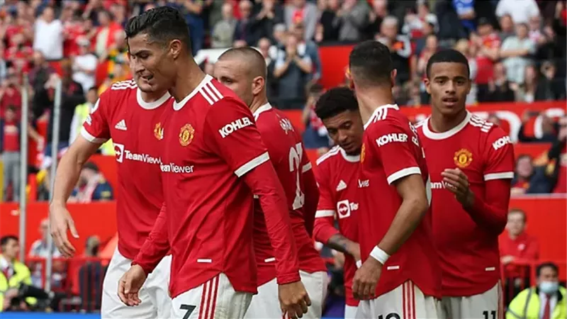 التشكيل الرسمى لـ مانشستر يوناتيد أمام فياريال بدورى أبطال أوروبا