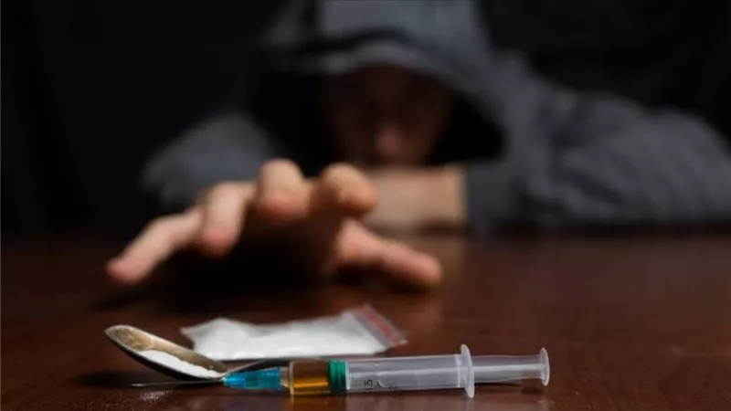 بعد نشر استغاثة على فيس بوك.. الامن يكشف حقيقة طوابير الشباب لتعاطى مخدر الشابو ببورسعيد