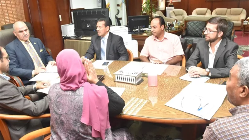 رئيس جامعة الأقصر يترأس الاجتماع الدوري لمجلس شئون التعليم والطلاب