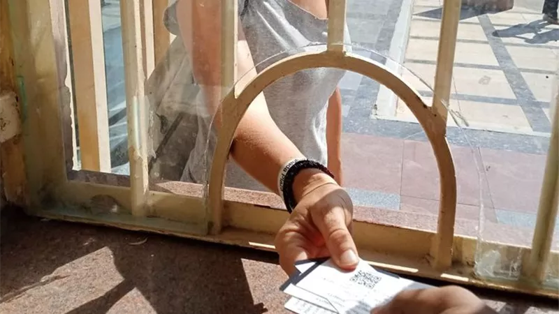 بدء تشغيل المرحلة الأولى من الدفع الإليكترونى لتذاكر دخول المواقع الأثرية بالأقصر