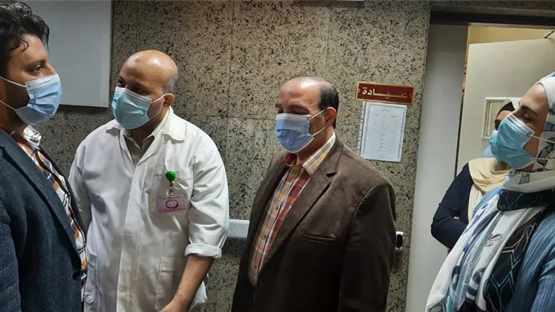 جولة مفاجئة على وحدات فرع التأمين الصحى ببنى سويف