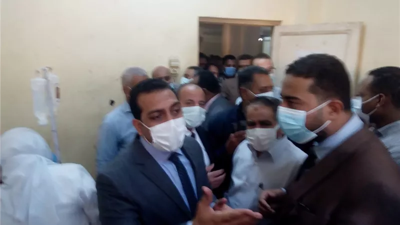 خروج ١٢٦ تلميذ وتلميذه من مستشفى نجع حمادى فى واقعة التسمم .. والمحافظ يقرر وقف الوجبات المدرسية