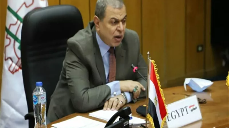 سعفان يبحث مع ممثلي البنك الدولي توفير الحماية الاجتماعية والصحية للعمالة غير المنتظمة