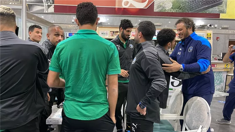 ممدوح عيد يترأس بعثة بيراميدز المتجهة الى الكونغو لمواجهة مانياما فى الكونفيدرالية