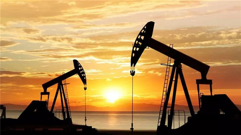 العراق يحقق 7.6 مليار دولار من بيع النفط خلال شهر