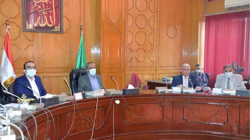 اعتبارا من أول ديسمبر..شهادة كورونا شرط أساسي لدخول المصالح الحكومية بالإسماعيلية