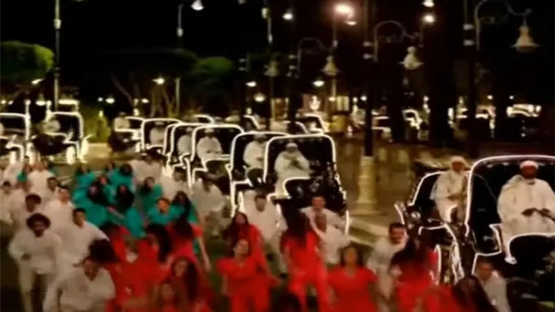 «الأقصر بلدنا» و عربات الحنطور في افتتاح طريق الكباش