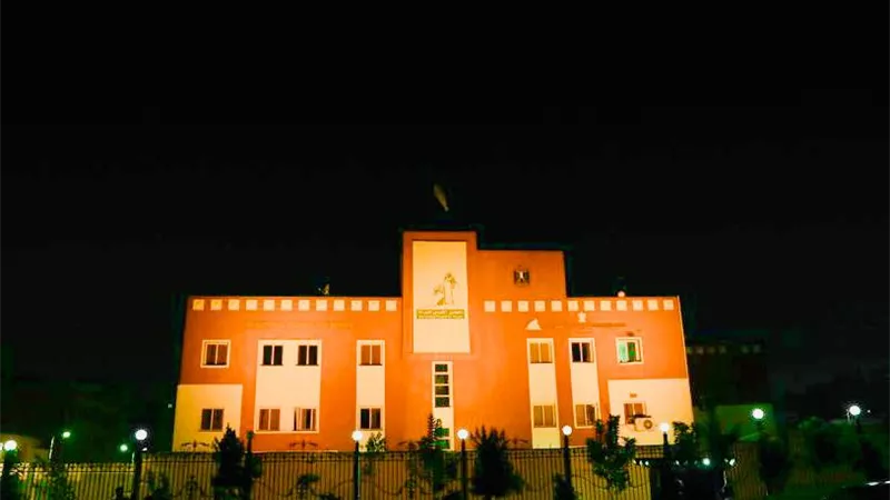 القومى للمرأة يضئ مبناه باللون البرتقالى دعما لمناهضة العنف ضد النساء