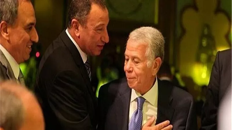 انتخابات الاهلى.. حسن حمدى يدلى بصوته